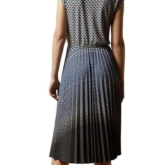Ted Baker midi pleated wrap dress - Picture 2 of 5